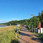 Familien-ferienwohnung Im Ostseebad Auf Ruegen * Goehren (Ruegen)