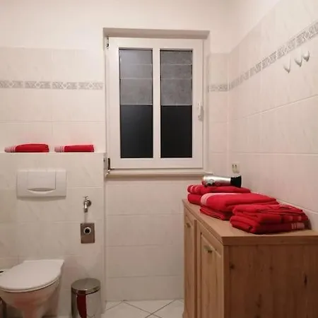 Familien-ferienwohnung Im Ostseebad Auf Rügen * Goehren (Ruegen)